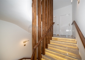 اطلالة بحر - فيلا مستقلة - 3 غرف وصالة - مسبح خاص - في كارجيجاك / الانيا