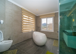 اطلالة بحر - فيلا مستقلة - 3 غرف وصالة - مسبح خاص - في كارجيجاك / الانيا