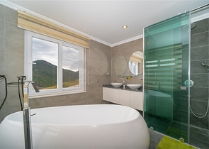 اطلالة بحر - فيلا مستقلة - 3 غرف وصالة - مسبح خاص - في كارجيجاك / الانيا