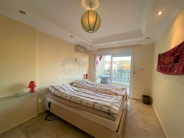 تراس واسع - دوبلكس 3 غرف وصالة - ضمن مجمع سكني - في افسلار / الانيا 