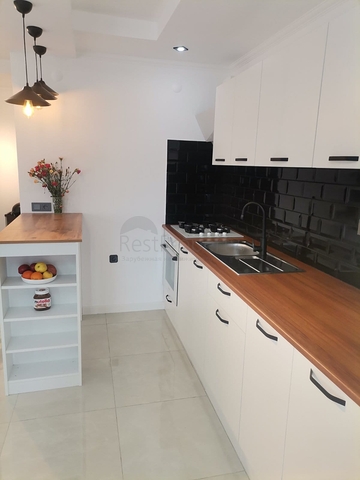 اطلالة بحر - شقة غرفة وصالة مفروشة - في توسمور / الانيا 