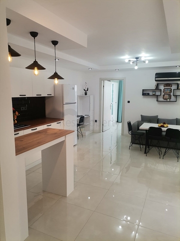 اطلالة بحر - شقة غرفة وصالة مفروشة - في توسمور / الانيا 