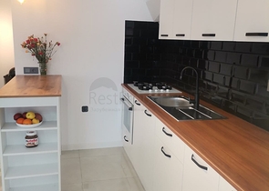 اطلالة بحر - شقة غرفة وصالة مفروشة - في توسمور / الانيا 