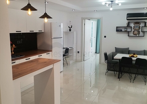 اطلالة بحر - شقة غرفة وصالة مفروشة - في توسمور / الانيا 