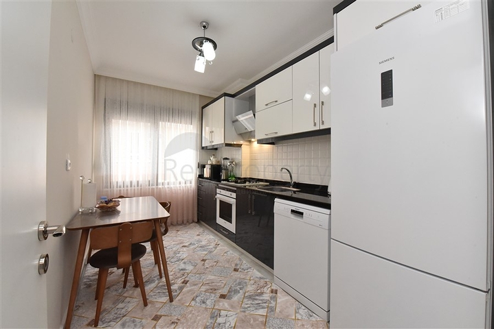 دوبلكس للبيع في مركز الانيا - غرفتين وصالة مفروشة - مطبخ منفصل - الانيا 