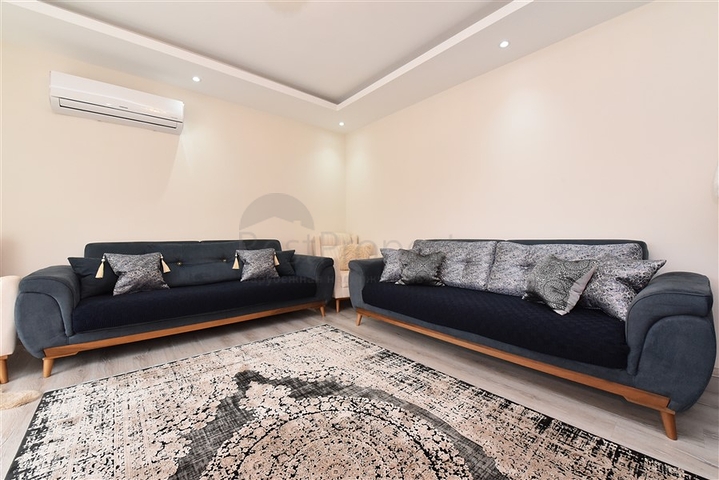 دوبلكس للبيع في مركز الانيا - غرفتين وصالة مفروشة - مطبخ منفصل - الانيا 