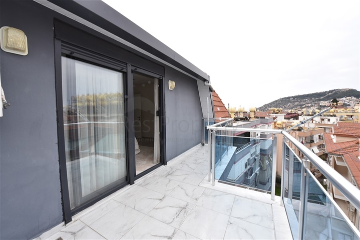 دوبلكس للبيع في مركز الانيا - غرفتين وصالة مفروشة - مطبخ منفصل - الانيا 