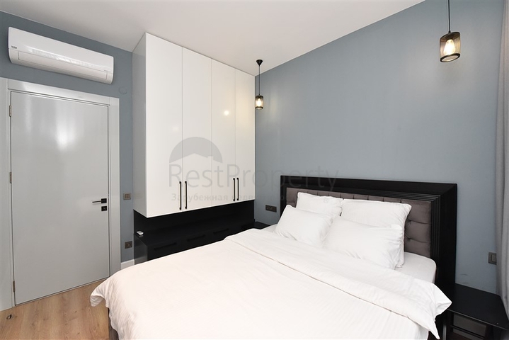 مجمع فاخر - شقة غرفة وصالة في مركز الانيا 