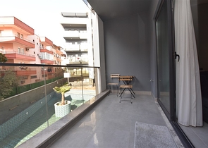 مجمع فاخر - شقة غرفة وصالة في مركز الانيا 