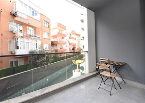 مجمع فاخر - شقة غرفة وصالة في مركز الانيا 