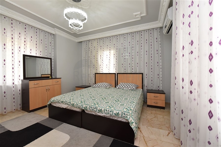 فيلا للبيع العاجل - اطلالة بحر - 3 غرف وصالة مفروشة - في كارجيجاك / الانيا 