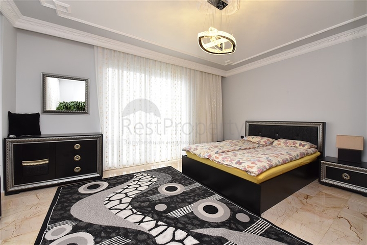 فيلا للبيع العاجل - اطلالة بحر - 3 غرف وصالة مفروشة - في كارجيجاك / الانيا 