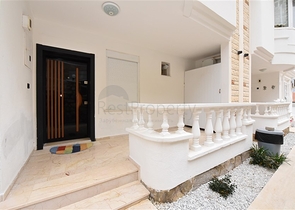 فيلا للبيع العاجل - اطلالة بحر - 3 غرف وصالة مفروشة - في كارجيجاك / الانيا 