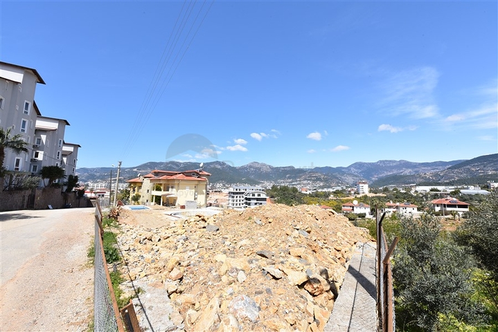 اراضي للبيع في مدينة الانيا - مساحة 500 متر - في منطقة اوبا / الانيا 