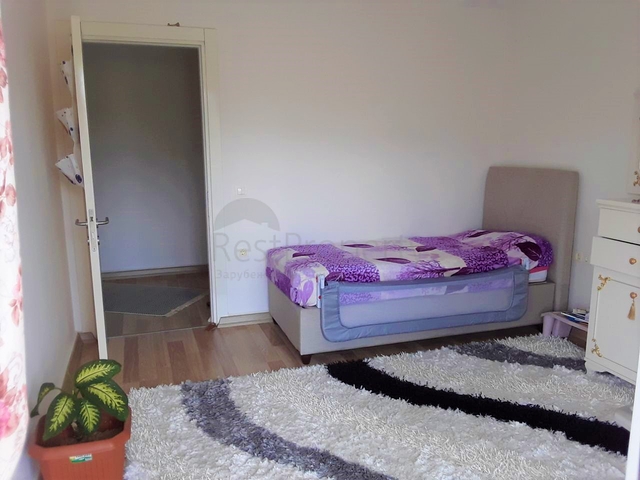 دوبلكس للبيع في كاستل - تصميم 4 غرف وصالة مفروشة - ضمن مجمع فاخر - في  كاستل / الانيا 