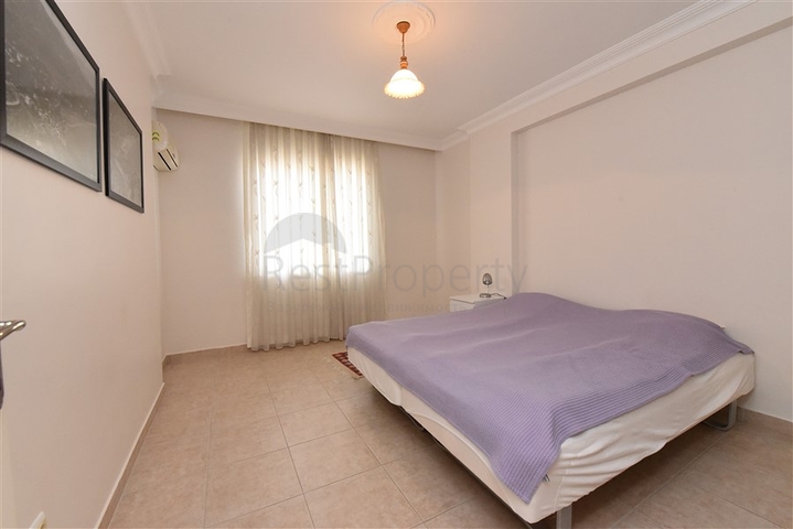 شقق للبيغ قي مركز الانيا - غرفتين وصالة واسعة -  كليوباترا / الانيا 