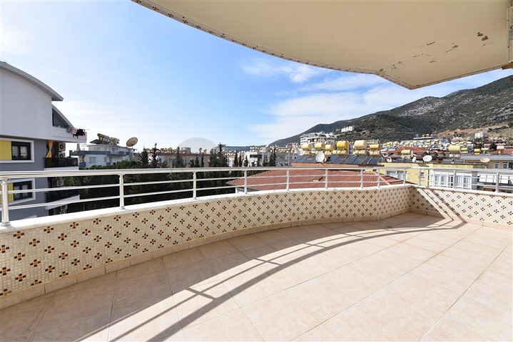 شقق للبيغ قي مركز الانيا - غرفتين وصالة واسعة -  كليوباترا / الانيا 