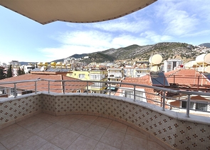 شقق للبيغ قي مركز الانيا - غرفتين وصالة واسعة -  كليوباترا / الانيا 