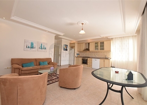 شقق للبيغ قي مركز الانيا - غرفتين وصالة واسعة -  كليوباترا / الانيا 