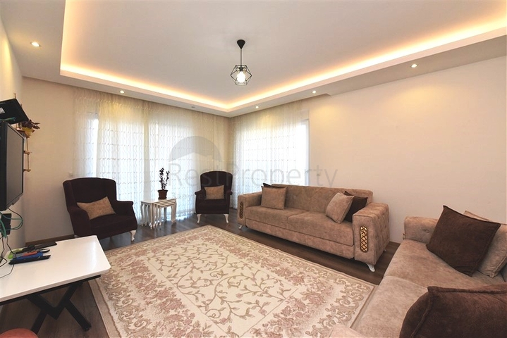 مطبخ منفصل - شقة غرفتين وصالة واسعة -مجمع سكني حديث - في محمودلار / الانيا 