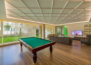 مطبخ منفصل - شقة غرفتين وصالة واسعة -مجمع سكني حديث - في محمودلار / الانيا 