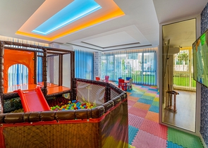 مطبخ منفصل - شقة غرفتين وصالة واسعة -مجمع سكني حديث - في محمودلار / الانيا 