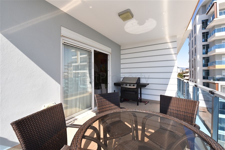 ضمن مجمع فاخر - شقة غرفتين وصالة مفروشة - في توسمور / الانيا 