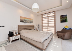 ضمن مجمع فاخر - شقة غرفتين وصالة مفروشة - في توسمور / الانيا 