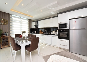 ضمن مجمع فاخر - شقة غرفتين وصالة مفروشة - في توسمور / الانيا 