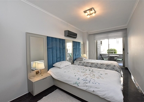 شقة مفروشة 3 غرف وصالة - مجمع بخدمات فاخرة - في اوبا / الانيا 