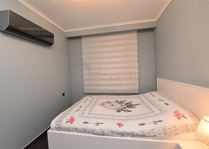 شقة مفروشة 3 غرف وصالة - مجمع بخدمات فاخرة - في اوبا / الانيا 