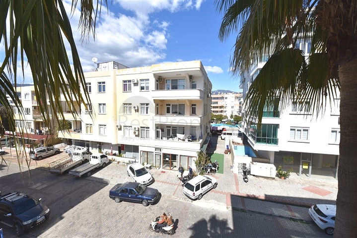 شقة واسعة 3 غرف وصالة - مجمع فاخر - في اوبا / الانيا 