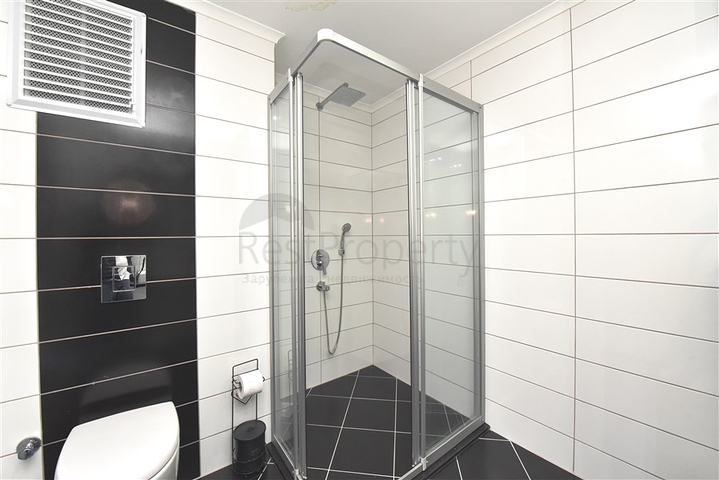 شقة واسعة 3 غرف وصالة - مجمع فاخر - في اوبا / الانيا 