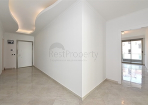 شقة واسعة 3 غرف وصالة - مجمع فاخر - في اوبا / الانيا 