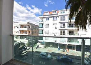 شقة واسعة 3 غرف وصالة - مجمع فاخر - في اوبا / الانيا 