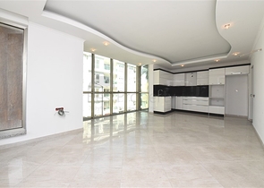 شقة واسعة 3 غرف وصالة - مجمع فاخر - في اوبا / الانيا 