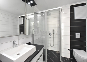 شقة واسعة 3 غرف وصالة - مجمع فاخر - في اوبا / الانيا 