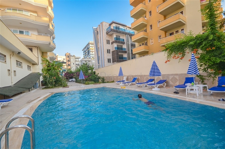 اطلالة بحر - دوبلكس واسعة 4 غرف وصالة - في محمودلار / الانيا 