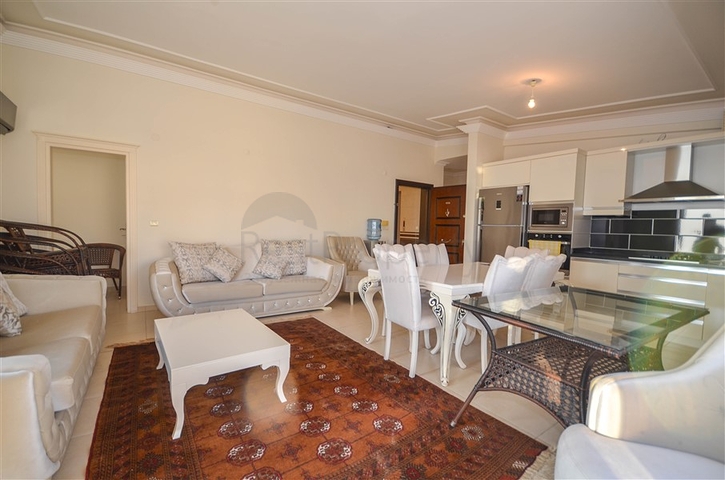 اطلالة بحر - دوبلكس واسعة 4 غرف وصالة - في محمودلار / الانيا 