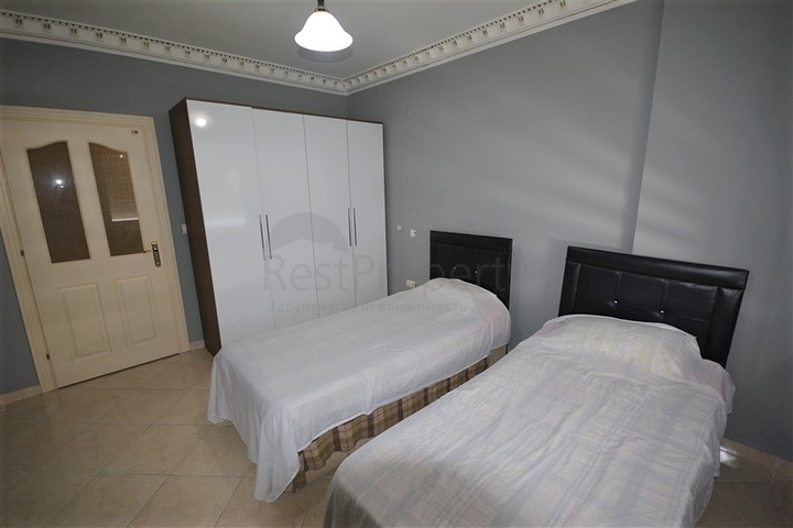 شقة غرفتين وصالة -مفروشة - في محمودلار / الانيا 