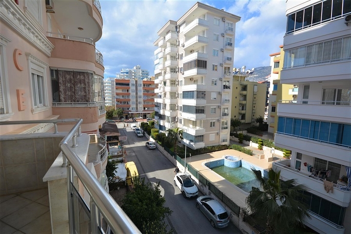 شقة غرفتين وصالة -مفروشة - في محمودلار / الانيا 