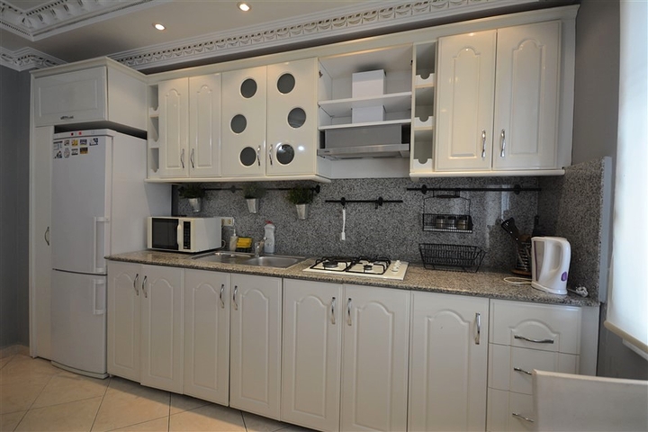 شقة غرفتين وصالة -مفروشة - في محمودلار / الانيا 