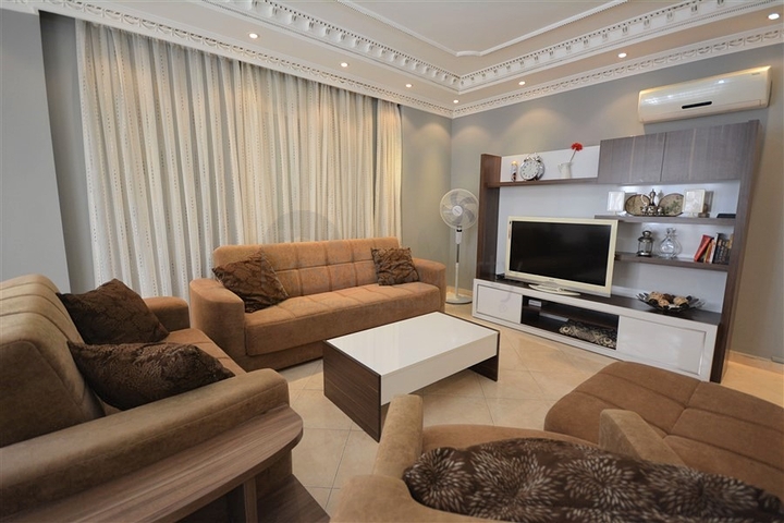 شقة غرفتين وصالة -مفروشة - في محمودلار / الانيا 