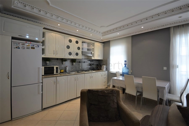 شقة غرفتين وصالة -مفروشة - في محمودلار / الانيا 