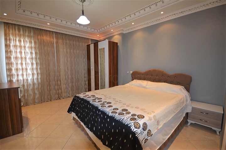 شقة غرفتين وصالة -مفروشة - في محمودلار / الانيا 