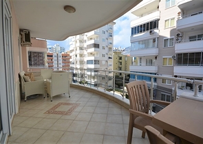 شقة غرفتين وصالة -مفروشة - في محمودلار / الانيا 