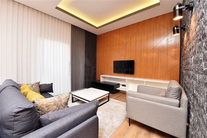 دوبلكس فاخرة في مركز الانيا - غرفتين وصالة مفروشة - مجمع فاخر - كليوباترا / الانيا 