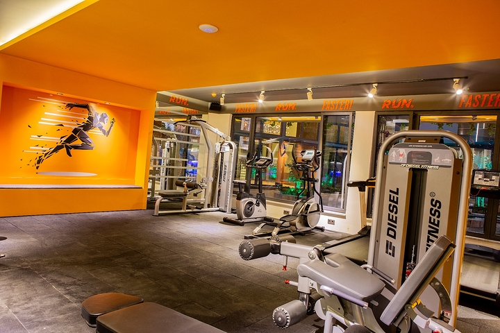 دوبلكس فاخرة في مركز الانيا - غرفتين وصالة مفروشة - مجمع فاخر - كليوباترا / الانيا 