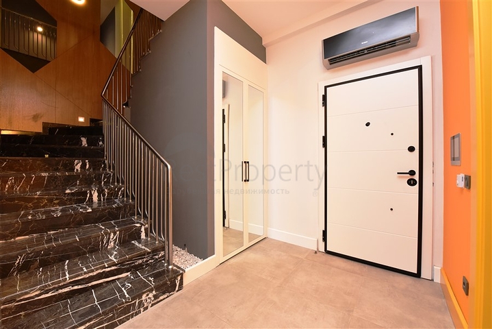 دوبلكس فاخرة في مركز الانيا - غرفتين وصالة مفروشة - مجمع فاخر - كليوباترا / الانيا 