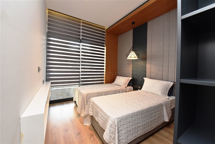 دوبلكس فاخرة في مركز الانيا - غرفتين وصالة مفروشة - مجمع فاخر - كليوباترا / الانيا 